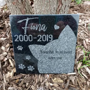 cat memorial grave marker